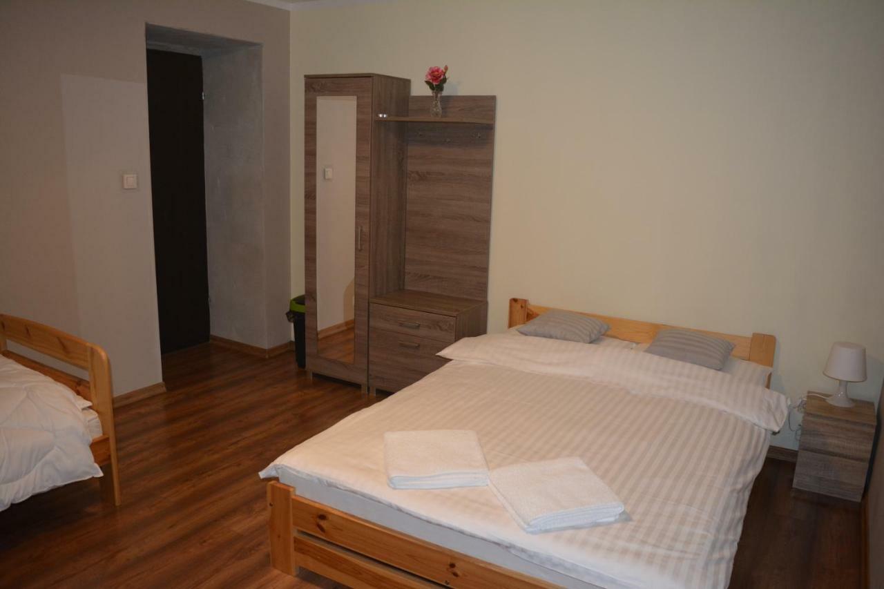 Sieraton Pokoje I Apartament Строне-Слёнске Экстерьер фото